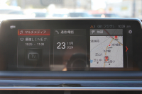 BMW 7シリーズ 740i Mｽﾎﾟｰﾂ ﾘｱｺﾝﾌｫｰﾄP ﾘｱｴﾝﾀｰﾃｲﾒﾝﾄ ﾘｱﾓﾆﾀｰ ﾀｯﾁｺﾏﾝﾄﾞﾋｰﾄｺﾝﾌｫｰﾄP ｻﾝﾙｰﾌ ﾚｰｻﾞｰﾗｲﾄ ﾃﾞｨｽﾌﾟﾚｲｷｰ ﾘﾓｰﾄﾊﾟｰｷﾝｸﾞ真珠色 20AW ﾏｯｻｰｼﾞ&ﾍﾞﾝﾁﾚｰｼｮﾝ ｺﾆｬｯｸﾚｻﾞｰ 360度ｶﾒﾗ 電動ﾄﾗﾝｸ Applecarplay 2年保証