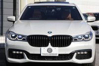 BMW 7シリーズ 740i Mｽﾎﾟｰﾂ ﾘｱｺﾝﾌｫｰﾄP ﾘｱｴﾝﾀｰﾃｲﾒﾝﾄ ﾘｱﾓﾆﾀｰ ﾀｯﾁｺﾏﾝﾄﾞﾋｰﾄｺﾝﾌｫｰﾄP ｻﾝﾙｰﾌ ﾚｰｻﾞｰﾗｲﾄ ﾃﾞｨｽﾌﾟﾚｲｷｰ ﾘﾓｰﾄﾊﾟｰｷﾝｸﾞ真珠色 20AW ﾏｯｻｰｼﾞ&ﾍﾞﾝﾁﾚｰｼｮﾝ ｺﾆｬｯｸﾚｻﾞｰ 360度ｶﾒﾗ 電動ﾄﾗﾝｸ Applecarplay 2年保証
