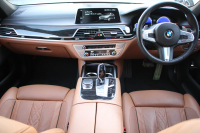 BMW 7シリーズ 740i Mｽﾎﾟｰﾂ 真珠色 ﾚｰｻﾞｰﾗｲﾄ ｻﾝﾙｰﾌ ｺﾆｬｯｸﾚｻﾞｰ ﾏｯｻｰｼﾞ&ﾍﾞﾝﾁﾚｰｼｮﾝ 追従ACC HUD ﾀｯﾁ画面HDDﾅﾋﾞTV 360度ｶﾒﾗ 全ﾄﾞｱｿﾌﾄｸﾛｰｽﾞ20AW 全席ﾋｰﾀｰ ｽﾃｱﾘﾝｸﾞｻﾎﾟｰﾄ ｵｰﾄﾊｲﾋﾞｰﾑ 2年保証