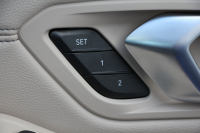 BMW 3シリーズ 330i Mｽﾎﾟｰﾂ ｲﾉﾍﾞｰｼｮﾝ&ﾊｲﾗｲﾝ 1ｵ-ﾅ 高出力 258馬力 ﾚｰｻﾞｰﾗｲﾄ HUD ｼﾞｪｽﾁｬｰC ﾋｰﾀｰ付ﾍﾞｰｼﾞｭﾚｻﾞｰ ﾗﾝﾊﾞｰｻﾎﾟｰﾄ ﾌﾙｾｸﾞTV Pｱｼｽﾄﾌﾟﾗｽ 360度ｶﾒﾗ 後退ｱｼｽﾄ 第7世代iﾄﾞﾗｲﾌﾞHDDﾅﾋﾞApplecarplay 追従ACC ｽﾃｱﾘﾝｸﾞｻﾎﾟｰﾄ 2年保証