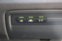 BMW 3シリーズ 320d ﾗｸﾞｼﾞｭｱﾘｰ 最終ﾓﾃﾞﾙ 真珠色 新ｴﾝｼﾞﾝ ﾀｯﾁﾊﾟﾈﾙ対応ﾅﾋﾞﾋｰﾀｰ黒革 LEDﾍｯﾄﾞﾗｲﾄ&ﾃｰﾙ 追従ACC ﾚｰﾝﾁｪﾝｼﾞ警告 衝突軽減ﾌﾞﾚｰｷ ﾀｯﾁﾊﾟｯﾄﾞ対応HDDﾅﾋﾞBluetooth接続 Bｶﾒﾗ ｽﾏｰﾄｷｰ 新ﾙｰﾑﾐﾗｰ 2年保証