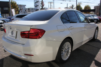 BMW 3シリーズ 320d ﾗｸﾞｼﾞｭｱﾘｰ 最終ﾓﾃﾞﾙ 真珠色 新ｴﾝｼﾞﾝ ﾀｯﾁﾊﾟﾈﾙ対応ﾅﾋﾞﾋｰﾀｰ黒革 LEDﾍｯﾄﾞﾗｲﾄ&ﾃｰﾙ 追従ACC ﾚｰﾝﾁｪﾝｼﾞ警告 衝突軽減ﾌﾞﾚｰｷ ﾀｯﾁﾊﾟｯﾄﾞ対応HDDﾅﾋﾞBluetooth接続 Bｶﾒﾗ ｽﾏｰﾄｷｰ 新ﾙｰﾑﾐﾗｰ 2年保証