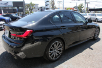 BMW 3シリーズ 320i Mｽﾎﾟｰﾂ ﾊｲﾗｲﾝ&ｺﾝﾌｫｰﾄP ｺﾆｬｯｸﾚｻﾞｰ ｼｰﾄﾋｰﾀｰ ﾗﾝﾊﾞｰｻﾎﾟｰﾄ 360度ｶﾒﾗ 追従ACC ｽﾃｱﾘﾝｸﾞｻﾎﾟｰﾄ BMWﾗｲﾌﾞｺｯｸﾋﾟｯﾄﾞApplecarplay対応 ﾀｯﾁﾊﾟﾈﾙHDDﾅﾋﾞ電動ﾄﾗﾝｸ 後退ｱｼｽﾄ DｱｼｽﾄPRO 2年保証