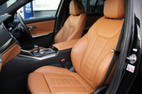 BMW 3シリーズ 320i Mｽﾎﾟｰﾂ ﾊｲﾗｲﾝ&ｺﾝﾌｫｰﾄP ｺﾆｬｯｸﾚｻﾞｰ ｼｰﾄﾋｰﾀｰ ﾗﾝﾊﾞｰｻﾎﾟｰﾄ 360度ｶﾒﾗ 追従ACC ｽﾃｱﾘﾝｸﾞｻﾎﾟｰﾄ BMWﾗｲﾌﾞｺｯｸﾋﾟｯﾄﾞApplecarplay対応 ﾀｯﾁﾊﾟﾈﾙHDDﾅﾋﾞ電動ﾄﾗﾝｸ 後退ｱｼｽﾄ DｱｼｽﾄPRO 2年保証