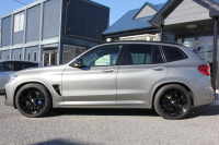 BMW Mシリーズ X3M ｺﾝﾍﾟﾃｨｼｮﾝ 4WD 510馬力 受注生産OPﾊﾟﾉﾗﾏｻﾝR ﾒﾘﾉﾚｻﾞｰ&ｱﾙｶﾝﾀｰﾗｺﾝﾋﾞｼｰﾄ 全ﾋｰﾀｰ ﾍﾞﾝﾁﾚｰｼｮﾝ ﾊｰﾏﾝｶｰﾄﾞﾝ HUD Mｽﾎﾟｰﾂｴｸﾞｿﾞｰｽﾄ 追従ACC HUD ﾃﾞｨｽﾌﾟﾚｲｷ- ｼﾞｪｽﾁｬｰC ﾘｱｼｰﾄ可倒調整 LEDﾍｯﾄﾞﾗｲﾄ 2年保証