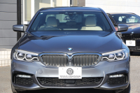 BMW 5シリーズ 523d Mｽﾎﾟｰﾂ ﾊｲﾗｲﾝ ﾃﾞﾋﾞｭｰP ｱｲﾎﾞﾘｰﾚｻﾞｰ HUD ｼﾞｪｽﾁｬｰC ｿﾌﾄｸﾛｰｽﾞﾄﾞｱ 追従ACC ｽﾃｱﾘﾝｸﾞｻﾎﾟｰﾄ ﾀｯﾁ画面HDDﾅﾋﾞTV 360度ｶﾒﾗ LEDﾍｯﾄﾞﾗｲﾄ ｵｰﾄﾊｲﾋﾞｰﾑ 電動ﾄﾗﾝｸ ｽﾏｰﾄｷｰ ﾊﾟﾄﾞﾙｼﾌﾄ 2年保証