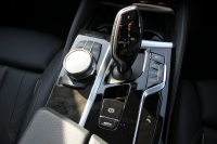 BMW 5シリーズ 523d Xdrive Mｽﾎﾟｰﾂ 新車保証R7年10月迄 4WD LCI後期 ﾌｪｲｽﾘﾌﾄ後 ﾋｰﾀｰ黒革 ｱﾀﾞﾌﾟﾃｨﾌﾞLED/H BMWﾗｲﾌﾞｺｯｸﾋﾟｯﾄ HUD 追従ACC ｽﾃｱﾘﾝｸﾞｻﾎﾟｰﾄ ｱﾀﾞﾌﾟﾃｨﾌﾞｻｽ 新iﾄﾞﾗｲﾌﾞHDDﾅﾋﾞApplecarplay対応 電動ﾄﾗﾝｸ 2年保証