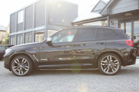 BMW X3 M40d ｾﾚｸﾄP 326馬力【特選車】3.0Lﾃﾞｨｰｾﾞﾙﾀｰﾎﾞﾊﾟﾉﾗﾏｻﾝﾙｰﾌ 全席ﾋｰﾀｰ黒革  ﾊｰﾏﾝｶｰﾄﾞﾝｻｳﾝﾄﾞHUD ﾘｱｼｰﾄ可倒調整 専用21AW Mｽﾎﾟｰﾂﾃﾞﾌ&ﾌﾞﾚｰｷ 追従ACC ｽﾃｱﾘﾝｸﾞｻﾎﾟｰﾄ ﾀｯﾁ画面HDDﾅﾋﾞTV 360度ｶﾒﾗ ｱﾝﾋﾞｴﾝﾄﾗｲﾄ 電動ﾄﾗﾝｸ 2年保証
