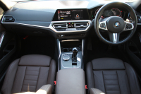 BMW 3シリーズ 320i Mｽﾎﾟｰﾂ ﾊｲﾗｲﾝ&ｺﾝﾌｫｰﾄP 1ｵﾅ ﾓｶﾌﾞﾗｳﾝﾚｻﾞｰ ｼｰﾄﾋｰﾀｰ ﾗﾝﾊﾞｰｻﾎﾟｰﾄ 追従ACC ｽﾃｱﾘﾝｸﾞｻﾎﾟｰﾄ BMWﾗｲﾌﾞｺｯｸﾋﾟｯﾄﾞｱｯﾌﾟﾙｶｰﾌﾟﾚｲ対応 ﾀｯﾁﾊﾟﾈﾙHDDﾅﾋﾞ電動ﾄﾗﾝｸ 後退ｱｼｽﾄ DｱｼｽﾄPRO 2年保証