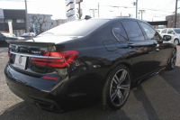 BMW 7シリーズ 740d Xdrive Mｽﾎﾟｰﾂ ﾘｱｺﾝﾌｫｰﾄP ﾘｱｴﾝﾀｰﾃｲﾒﾝﾄ ﾘｱﾓﾆﾀｰ ﾀｯﾁｺﾏﾝﾄﾞﾋｰﾄｺﾝﾌｫｰﾄP ｻﾝﾙｰﾌ ﾚｰｻﾞｰﾗｲﾄ ﾃﾞｨｽﾌﾟﾚｲｷｰ ﾘﾓｰﾄﾊﾟｰｷﾝｸﾞﾏｯｻｰｼﾞ&ﾍﾞﾝﾁﾚｰｼｮﾝ ｺﾆｬｯｸﾚｻﾞｰ 360度ｶﾒﾗ 4WD 3.0Lﾃﾞｨｰｾﾞﾙﾀｰﾎﾞ2年保証