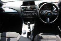 BMW 2シリーズ M235i ｸｰﾍﾟ1ｵﾅ 直6ﾀｰﾎﾞ326馬力 ｱﾀﾞﾌﾟﾃｨﾌﾞMｻｽ 専用ﾌﾞﾚｰｷ Bｶﾒﾗ&ﾘｱPDC 衝突軽減ﾌﾞﾚｰｷ 車線逸脱警告 歩行者警告 ﾌﾞﾚｰｷ付ｸﾙｺﾝ HDDﾅﾋﾞBluetooth接続 ｽﾏｰﾄｷｰ 18AW ﾊﾟﾄﾞﾙｼﾌﾄ 2年保証