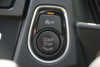 BMW 2シリーズ M235i ｸｰﾍﾟ1ｵﾅ 直6ﾀｰﾎﾞ326馬力 ｱﾀﾞﾌﾟﾃｨﾌﾞMｻｽ 専用ﾌﾞﾚｰｷ Bｶﾒﾗ&ﾘｱPDC 衝突軽減ﾌﾞﾚｰｷ 車線逸脱警告 歩行者警告 ﾌﾞﾚｰｷ付ｸﾙｺﾝ HDDﾅﾋﾞBluetooth接続 ｽﾏｰﾄｷｰ 18AW ﾊﾟﾄﾞﾙｼﾌﾄ 2年保証