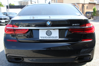 BMW 7シリーズ 740i Mｽﾎﾟｰﾂ ﾘｱｺﾝﾌｫｰﾄP ﾘｱｴﾝﾀｰﾃｲﾒﾝﾄ ﾘｱﾓﾆﾀｰ ﾀｯﾁｺﾏﾝﾄﾞﾋｰﾄｺﾝﾌｫｰﾄP ｻﾝﾙｰﾌ ﾚｰｻﾞｰﾗｲﾄ ﾃﾞｨｽﾌﾟﾚｲｷｰ ﾘﾓｰﾄﾊﾟｰｷﾝｸﾞ20AW ﾏｯｻｰｼﾞ&ﾍﾞﾝﾁﾚｰｼｮﾝ ﾌﾞﾗｯｸﾅｯﾊﾟﾚｻﾞｰ 360度ｶﾒﾗ 電動ﾄﾗﾝｸ HUD 追従ACC 2年保証