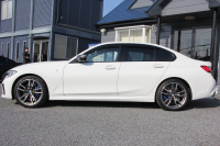 BMW 3シリーズ M340i Xdrive ｲﾉﾍﾞｰｼｮﾝP 4WD 直6ﾀｰﾎﾞ387馬力 ｺﾆｬｯｸﾚｻﾞｰ ｼｰﾄﾋｰﾀｰ ﾚｰｻﾞｰﾗｲﾄ HUD ｼﾞｪｽﾁｬｰC ﾊｰﾏﾝｶｰﾄﾞﾝｻﾗｳﾝﾄﾞｱﾀﾞﾌﾟﾃｨﾌﾞMｻｽ 専用ﾃﾞﾌ 19AW Mｽﾎﾟｰﾂﾌﾞﾚｰｷ BMWﾗｲﾌﾞｺｯｸﾋﾟｯﾄﾞﾊﾟｰｷﾝｸﾞｱｼｽﾄﾌﾟﾗｽ 360度ｶﾒﾗ 2年保証