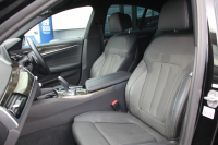 BMW 5シリーズ 530i Mｽﾎﾟｰﾂ ｺﾝﾌｫｰﾄP 型式変更後｢JR20｣ 252馬力 全席ﾋｰﾀｰ黒革 ｺﾝﾌｫｰﾄｼｰﾄ&ﾍﾞﾝﾁﾚｰｼｮﾝ ｿﾌﾄｸﾛｰｽﾞﾄﾞｱ HUD 追従ACC ｽﾃｱﾘﾝｸﾞｻﾎﾟｰﾄ 変更後全面液晶ﾒｰﾀｰ ﾀｯﾁ画面HDDﾅﾋﾞTV 360度ｶﾒﾗ 2年保証