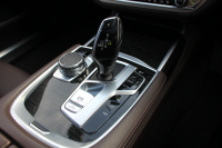 BMW 7シリーズ 750Li Mｽﾎﾟｰﾂ ﾘｱｺﾝﾌｫｰﾄPﾌﾟﾗｽ ﾛﾝｸﾞV8 450馬力 ｽｶｲﾗｳﾝｼﾞﾊﾟﾉﾗﾏｻﾝﾙｰﾌ 後席ﾓﾆﾀｰ ﾚｰｻﾞｰﾗｲﾄ ﾃﾞｨｽﾌﾟﾚｲｷｰ ﾘﾓｰﾄﾊﾟｰｷﾝｸﾞ全席ﾋｰﾀｰ茶革 ﾏｯｻｰｼﾞﾍﾞﾝﾁﾚｰｼｮﾝ 追従ACC HUD ｽﾃｱﾘﾝｸﾞｻﾎﾟｰﾄ 360度ｶﾒﾗ ﾀｯﾁ画面HDDﾅﾋﾞ2年保証