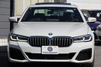 BMW 5シリーズ 523d Xdrive Mｽﾎﾟｰﾂ ｴﾃﾞｨｼｮﾝｼﾞｮｲﾌﾟﾗｽ ｴｸｽｸﾙｰｼﾌﾞﾅｯﾊﾟﾚｻﾞｰP 後期 ｻﾝﾙｰﾌ EXCﾓｶﾅｯﾊﾟﾚｻﾞｰ 全席ｼｰﾄﾋｰﾀｰ LEDﾍｯﾄﾞﾗｲﾄ ｱﾀﾞﾌﾟﾃｨﾌﾞｻｽ BMWﾗｲﾌﾞｺｯｸﾋﾟｯﾄ HUD 追従ACC ｽﾃｱﾘﾝｸﾞｻﾎﾟｰﾄ Applecarplay ﾜｲﾔﾚｽC 2年保証