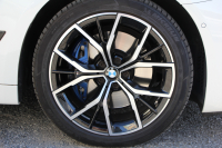 BMW 5シリーズ 530i Mｽﾎﾟｰﾂ 後期LCI 高出力 252馬力 全席ﾋｰﾀｰ付黒革 Mｽﾎﾟｰﾂﾌﾞﾚｰｷ 可変ｻｽ ｱﾀﾞﾌﾟﾃｨﾌﾞLEDﾍｯﾄﾞﾗｲﾄ BMWﾗｲﾌﾞｺｯｸﾋﾟｯﾄﾞAppleCarPlay対応HDDﾅﾋﾞTV Pｱｼｽﾄﾌﾟﾗｽ 360度ｶﾒﾗ ｽﾃｱﾘﾝｸﾞｻﾎﾟｰﾄ 追ACC 電動ﾄﾗﾝｸ 2年保証