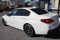 BMW 5シリーズ 530i Mｽﾎﾟｰﾂ 後期LCI 高出力 252馬力 全席ﾋｰﾀｰ付黒革 Mｽﾎﾟｰﾂﾌﾞﾚｰｷ 可変ｻｽ ｱﾀﾞﾌﾟﾃｨﾌﾞLEDﾍｯﾄﾞﾗｲﾄ BMWﾗｲﾌﾞｺｯｸﾋﾟｯﾄﾞAppleCarPlay対応HDDﾅﾋﾞTV Pｱｼｽﾄﾌﾟﾗｽ 360度ｶﾒﾗ ｽﾃｱﾘﾝｸﾞｻﾎﾟｰﾄ 追ACC 電動ﾄﾗﾝｸ 2年保証