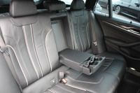 BMW 5シリーズ 530i ﾂｰﾘﾝｸﾞMｽﾎﾟｰﾂ ﾃﾞﾋﾞｭｰP 252馬力 全ﾋｰﾀｰ黒革 HUD VOSSEN VFS1 20AW BCﾚｰｼﾝｸﾞ車高調&iidﾛﾜﾘﾝｸﾞKIT ｿﾌﾄｸﾛｰｽﾞﾄﾞｱ 追従ACC ｽﾃｱﾘﾝｸﾞｻﾎﾟｰﾄ ﾀｯﾁ画面HDDﾅﾋﾞ360度ｶﾒﾗ LEDﾍｯﾄﾞﾗｲﾄ 2年保証