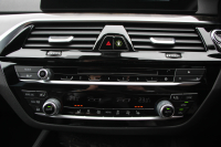 BMW 5シリーズ 530i ﾂｰﾘﾝｸﾞMｽﾎﾟｰﾂ ﾃﾞﾋﾞｭｰP 252馬力 全ﾋｰﾀｰ黒革 HUD VOSSEN VFS1 20AW BCﾚｰｼﾝｸﾞ車高調&iidﾛﾜﾘﾝｸﾞKIT ｿﾌﾄｸﾛｰｽﾞﾄﾞｱ 追従ACC ｽﾃｱﾘﾝｸﾞｻﾎﾟｰﾄ ﾀｯﾁ画面HDDﾅﾋﾞ360度ｶﾒﾗ LEDﾍｯﾄﾞﾗｲﾄ 2年保証