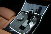 BMW 3シリーズ 320i Mｽﾎﾟｰﾂ ﾊｲﾗｲﾝ&ｺﾝﾌｫｰﾄP ｺﾆｬｯｸﾚｻﾞｰ ｼｰﾄﾋｰﾀｰ ﾗﾝﾊﾞｰｻﾎﾟｰﾄ 360度ｶﾒﾗ ｵﾌﾟｼｮﾝ19AW 追従ACC ｽﾃｱﾘﾝｸﾞｻﾎﾟｰﾄ BMWﾗｲﾌﾞｺｯｸﾋﾟｯﾄﾞApplecarplay対応 ﾀｯﾁﾊﾟﾈﾙHDDﾅﾋﾞ電動ﾄﾗﾝｸ 後退ｱｼｽﾄ Dｱｼｽﾄﾌﾟﾛ 2年保証