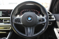 BMW 3シリーズ 330e Mｽﾎﾟｰﾂ ﾊｲﾗｲﾝ&ｲﾉﾍﾞｰｼｮﾝP PHEV ﾋｰﾀｰ黒革 真珠色 ﾚｰｻﾞｰLEDﾗｲﾄ ｼﾞｪｽﾁｬｰC ｵﾌﾟｼｮﾝ19AW Mspﾌﾞﾚｰｷ 360度ｶﾒﾗ HUD ﾌﾙｾｸﾞTV 追従ACC ｽﾃｱﾘﾝｸﾞｻﾎﾟｰﾄ Applecarplay ﾗﾝﾊﾞｰｻﾎﾟｰﾄ 2年保証