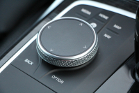 BMW 3シリーズ 320d Xdrive Mｽﾎﾟｰﾂ ﾊｲﾗｲﾝ ｺﾝﾌｫｰﾄP 4WD 真珠色 ﾋｰﾀｰ黒革 Pｱｼｽﾄﾌﾟﾗｽ 360度ｶﾒﾗ 電動ﾄﾗﾝｸ BMWﾗｲﾌﾞｺｯｸﾋﾟｯﾄﾞﾀｯﾁ画面ﾅﾋﾞApplecarplay対応 ﾜｲﾔﾚｽ充電 LEDﾍｯﾄﾞﾗｲﾄ ｵｰﾄﾊｲﾋﾞｰﾑ 追従ACC ｽﾃｱﾘﾝｸﾞｻﾎﾟｰﾄ ﾚｰﾝﾁｪﾝｼﾞ警告 2年保証