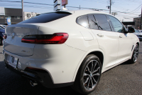 BMW X4 Xdrive30i Mｽﾎﾟｰﾂ 中期 型式変更後 2V20 ﾊﾟﾉﾗﾏｻﾝﾙｰﾌ Individualﾌｨｵﾅﾚｯﾄﾞ&ﾌﾞﾗｯｸｺﾝﾋﾞﾒﾘﾉﾚｻﾞｰ&ﾋﾟｱﾉﾌｨﾆｯｼｭﾌﾞﾗｯｸﾄﾘﾑ ｵﾌﾟｼｮﾝ20AW 全席ﾋｰﾀｰ 変更後BMWﾗｲﾌﾞｺｯｸﾋﾟｯﾄﾞ&ｶｰﾌﾟﾚｲ対応NEWﾅﾋﾞTV 360度ｶﾒﾗ 2年保証