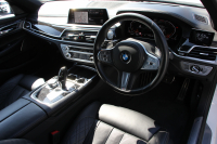 BMW 7シリーズ 740i Mｽﾎﾟｰﾂ ｲﾉﾍﾞｰｼｮﾝP 後期☆期間限定掲載 特選車☆3Ddesignｴｱﾛ ｻﾝﾙｰﾌ 全ﾋｰﾀｰ黒革 ﾍﾞﾝﾁﾚｰｼｮﾝ ｺﾝﾌｫｰﾄｼｰﾄ ﾚｰｻﾞｰﾗｲﾄ ﾃﾞｨｽﾌﾟﾚｲｷｰ ﾘﾓｰﾄP ﾊｰﾏﾝｶｰﾄﾞﾝ 全ﾄﾞｱｿﾌﾄｸﾛｰｽﾞﾗｲﾌﾞｺｯｸﾋﾟｯﾄ ｶｰﾌﾟﾚｲ 360度ｶﾒﾗ 追ACC HUD 2年保証