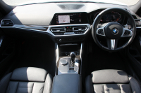 BMW 3シリーズ 320d Xdrive ﾂｰﾘﾝｸﾞMｽﾎﾟｰﾂ ﾊｲﾗｲﾝ&ｺﾝﾌｫｰﾄP 4WD ﾊﾟﾉﾗﾏｻﾝﾙｰﾌ ﾋｰﾀｰ黒革 ﾗﾝﾊﾞｰｻﾎﾟｰﾄ LEDﾍｯﾄﾞﾗｲﾄ ｵｰﾄﾊｲﾋﾞｰﾑ LCI用Mﾊﾟﾌｫｰﾏﾝｽ19AW  Applecarplay BMWﾗｲﾌﾞｺｯｸﾋﾟｯﾄﾞ電動ﾄﾗﾝｸ 追従ACC ｽﾃｱﾘﾝｸﾞｻﾎﾟｰﾄ 2年保証