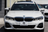 BMW 3シリーズ 320d Xdrive ﾂｰﾘﾝｸﾞMｽﾎﾟｰﾂ ﾊｲﾗｲﾝ&ｺﾝﾌｫｰﾄP 4WD ﾊﾟﾉﾗﾏｻﾝﾙｰﾌ ﾋｰﾀｰ黒革 ﾗﾝﾊﾞｰｻﾎﾟｰﾄ LEDﾍｯﾄﾞﾗｲﾄ ｵｰﾄﾊｲﾋﾞｰﾑ LCI用Mﾊﾟﾌｫｰﾏﾝｽ19AW  Applecarplay BMWﾗｲﾌﾞｺｯｸﾋﾟｯﾄﾞ電動ﾄﾗﾝｸ 追従ACC ｽﾃｱﾘﾝｸﾞｻﾎﾟｰﾄ 2年保証