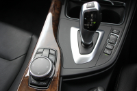 BMW 3シリーズ 320i ﾂｰﾘﾝｸﾞﾗｸﾞｼﾞｭｱﾘｰ LCI後期 新ｴﾝｼﾞﾝ ﾊﾟﾉﾗﾏｻﾝR ﾋｰﾀｰ黒革 LEDﾍｯﾄﾞﾗｲﾄ&ﾃｰﾙ TOPﾋﾞｭｰ&ｻｲﾄﾞﾋﾞｭｰｶﾒﾗ Pｱｼｽﾄ 追従ACC ﾚｰﾝC警告 衝突軽減ﾌﾞﾚｰｷ 車線逸脱&歩行者 警告ﾀｯﾁﾊﾟｯﾄﾞ対応HDDﾅﾋﾞBluetooth接続 Bｶﾒﾗ ｽﾏｰﾄｷｰ 電動ﾄﾗﾝｸ 2年保証