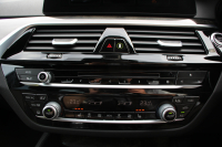 BMW 5シリーズ 530i Mｽﾎﾟｰﾂ ﾃﾞﾋﾞｭｰP 1ｵ-ﾅ 252馬力 全席ﾋｰﾀｰ黒革 HUD ｼﾞｪｽﾁｬｰC ｿﾌﾄｸﾛｰｽﾞﾄﾞｱ 追従ACC ｽﾃｱﾘﾝｸﾞｻﾎﾟｰﾄ LEDﾍｯﾄﾞﾗｲﾄ ﾊｲﾋﾞｰﾑｱｼｽﾄ ﾀｯﾁ画面HDDﾅﾋﾞTV 360度ｶﾒﾗ Pｱｼｽﾄﾌﾟﾗｽ 電動ﾄﾗﾝｸ 2年保証