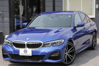 BMW 3シリーズ 320i Mｽﾎﾟｰﾂ ﾃﾞﾋﾞｭｰ&ｺﾝﾌｫｰﾄP ﾋｰﾀｰ黒革 19AW HUD BMWﾗｲﾌﾞｺｯｸﾋﾟｯﾄﾞﾀｯﾁﾊﾟﾈﾙ対応HDDﾅﾋﾞApplecarplay対応 電動ﾄﾗﾝｸ LEDﾍｯﾄﾞﾗｲﾄ LEDﾌｫｸﾞPｱｼｽﾄ 追従ACC ｽﾃｱﾘﾝｸﾞｻﾎﾟｰﾄ Hifiｽﾋﾟｰｶｰ 2年保証