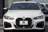 BMW 4シリーズ M440i Xdrive ｸｰﾍﾟ ｲﾉﾍﾞｰｼｮﾝP 4WD 直6ﾀｰﾎﾞ387馬力 ﾋｰﾀｰ付ﾓｶﾚｻﾞｰ ﾍﾞﾝﾁﾚｰｼｮﾝ  ﾚｰｻﾞｰﾗｲﾄ ﾊｰﾏﾝｶｰﾄﾞﾝ 可変Mｻｽ 専用ﾌﾞﾚｰｷ&ﾃﾞﾌ BMWﾗｲﾌﾞｺｯｸﾋﾟｯﾄ ｱｯﾌﾟﾙｶｰﾌﾟﾚｲ対応HDDﾅﾋﾞTV 置くだけ充電器 360度ｶﾒﾗ Dｱｼｽﾄﾌﾟﾛ HUD 真珠 2年保証