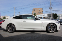 BMW 4シリーズ M440i Xdrive ｸｰﾍﾟ ｲﾉﾍﾞｰｼｮﾝP 4WD 直6ﾀｰﾎﾞ387馬力 ﾋｰﾀｰ付ﾓｶﾚｻﾞｰ ﾍﾞﾝﾁﾚｰｼｮﾝ  ﾚｰｻﾞｰﾗｲﾄ ﾊｰﾏﾝｶｰﾄﾞﾝ 可変Mｻｽ 専用ﾌﾞﾚｰｷ&ﾃﾞﾌ BMWﾗｲﾌﾞｺｯｸﾋﾟｯﾄ ｱｯﾌﾟﾙｶｰﾌﾟﾚｲ対応HDDﾅﾋﾞTV 置くだけ充電器 360度ｶﾒﾗ Dｱｼｽﾄﾌﾟﾛ HUD 真珠 2年保証