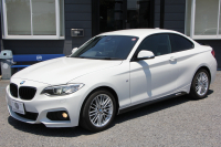 BMW 2シリーズ 220i ｸｰﾍﾟ Mｽﾎﾟｰﾂ ﾊﾟｰｷﾝｸﾞｻﾎﾟｰﾄP 衝突軽減ﾌﾞﾚｰｷ 車線逸脱警告 車線逸脱警告 ﾌﾞﾚｰｷ付ｸﾙｺﾝ ﾌﾙｾｸﾞTV iﾄﾞﾗｲﾌﾞHDDﾅﾋﾞBluetooth接続 Bｶﾒﾗ ｱﾙｶﾝﾀｰﾗ電動ｼｰﾄ 17AW Mｽﾎﾟｰﾂｴｱﾛ ﾊﾟﾄﾞﾙｼﾌﾄ 直噴ﾀｰﾎﾞ8速AT 2年保証
