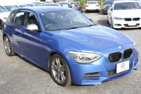 BMW 1シリーズ M135i 直6ﾀｰﾎﾞ320馬力 衝突軽減ﾌﾞﾚｰｷ 車線逸脱警告 歩行者警告 ｸﾙｺﾝ ﾌﾙｾｸﾞTV Bｶﾒﾗ ｱﾀﾞﾌﾟﾃｨﾌﾞMｻｽ ﾀｯﾁﾊﾟｯﾄﾞ対応HDDﾅﾋﾞ専用ｴｱﾛ 18AW&ﾌﾞﾚｰｷ 左右独立ｵｰﾄｴｱｺﾝ ﾊﾟﾄﾞﾙｼﾌﾄ 2年保証