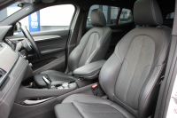 BMW X2 Xdrive20i MｽﾎﾟｰﾂX ﾃﾞﾋﾞｭｰ&ｾﾚｸﾄP ﾊｲﾗｲﾝ 4WD ﾊﾟﾉﾗﾏｻﾝﾙｰﾌ ｺﾝﾌｫｰﾄP 追従ACC HUD ﾋｰﾀｰ黒革 電動ｼｰﾄ ｵﾌﾟｼｮﾝ20AW Mﾘｱｽﾎﾟｲﾗｰ ﾀｯﾁ画面HDDﾅﾋﾞBｶﾒﾗ Pｱｼｽﾄ CD&DVD再生可能 Bluetooth接続 電動ﾄﾗﾝｸ LEDﾍｯﾄﾞﾗｲﾄ ｽﾏｰﾄｷｰ 8速AT 2年保証