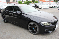 BMW 4シリーズ 420i ｸﾞﾗﾝｸｰﾍﾟMｽﾎﾟｰﾂ LCI後期 ｼｰﾄﾋｰﾀｰ 柿本einsatzﾏﾌﾗｰ 19AW LEDﾍｯﾄﾞﾗｲﾄ&ﾃｰﾙ&ﾌｫｸﾞﾗｲﾄ 追従ACC ﾀｯﾁ画面HDDﾅﾋﾞﾌﾙｾｸﾞTV 液晶ﾒｰﾀｰ ﾌﾞﾗｯｸｸﾞﾘﾙ ﾄﾗﾝｸｽﾎﾟｲﾗｰ 電動ﾄﾗﾝｸ ﾊﾟﾄﾞﾙｼﾌﾄ 専用ｴｱﾛ 2年保証