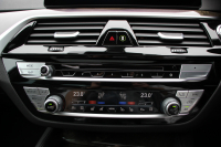 BMW 5シリーズ 540i Xdrive Mｽﾎﾟｰﾂ ｾﾚｸﾄ&ｺﾝﾌｫｰﾄP 4WD ACｼｭﾆｯﾂｧｰｴｱﾛ&ﾏﾌﾗｰ 変更後ﾒｰﾀｰ ｻﾝﾙｰﾌ 直6ﾀｰﾎﾞ全席ﾋｰﾀｰ黒革 ﾊｰﾏﾝｶｰﾄﾞﾝ ｺﾝﾌｫｰﾄｼｰﾄ&ﾏｯｻｰｼﾞ&ｱｸﾃｨﾌﾞﾍﾞﾝﾁﾚｰｼｮﾝ HUD ｼﾞｪｽﾁｬｰC 4ｿﾞｰﾝｴｱｺﾝ individual20AW 2年保証