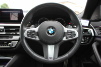 BMW 5シリーズ 540i Xdrive Mｽﾎﾟｰﾂ ｾﾚｸﾄ&ｺﾝﾌｫｰﾄP 4WD ACｼｭﾆｯﾂｧｰｴｱﾛ&ﾏﾌﾗｰ 変更後ﾒｰﾀｰ ｻﾝﾙｰﾌ 直6ﾀｰﾎﾞ全席ﾋｰﾀｰ黒革 ﾊｰﾏﾝｶｰﾄﾞﾝ ｺﾝﾌｫｰﾄｼｰﾄ&ﾏｯｻｰｼﾞ&ｱｸﾃｨﾌﾞﾍﾞﾝﾁﾚｰｼｮﾝ HUD ｼﾞｪｽﾁｬｰC 4ｿﾞｰﾝｴｱｺﾝ individual20AW 2年保証