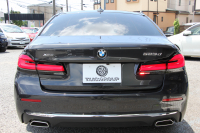 BMW 5シリーズ 523d Xdrive ﾗｸﾞｼﾞｭｱﾘｰ ｴﾃﾞｨｼｮﾝｼﾞｮｲﾌﾟﾗｽ LCI後期 ｴｸｽｸﾙｰｼﾌﾞﾅｯﾊﾟﾚｻﾞｰP ﾌﾞﾗｯｸﾅｯﾊﾟﾚｻﾞｰ 全席ﾋｰﾀｰ ﾊｰﾏﾝｶｰﾄﾞﾝｻﾗｳﾝﾄﾞｵﾌﾟｼｮﾝ19AW 4ｿﾞｰﾝｴｱｺﾝ 360度ｶﾒﾗ ｱｯﾌﾟﾙｰﾌﾟﾚｲ 追従ACC LEDﾍｯﾄﾞﾗｲﾄ HUD 電動ﾄﾗﾝｸ 2年保証