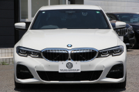 BMW 3シリーズ 320i Mｽﾎﾟｰﾂ ｺﾝﾌｫｰﾄP 1ｵｰﾅ 360度ｶﾒﾗ ｼｰﾄﾋｰﾀｰ ﾌﾙｾｸﾞTV 追従ACC ｽﾃｱﾘﾝｸﾞｻﾎﾟｰﾄ BMWﾗｲﾌﾞｺｯｸﾋﾟｯﾄﾞLEDﾍｯﾄﾞﾗｲﾄ ｵｰﾄﾊｲﾋﾞｰﾑ ﾜｲﾔﾚｽ充電 Pｱｼｽﾄ ﾊｰﾌﾚｻﾞｰ 電動ﾄﾗﾝｸ 3ｿﾞｰﾝｴｱｺﾝ ｱｯﾌﾟﾙｶｰﾌﾟﾚｲ 2年保証