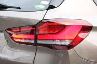 BMW X1 Xdrive18d Xﾗｲﾝ ﾊｲﾗｲﾝ&ｺﾝﾌｫｰﾄP LCI後期 希少色ﾕｰｶﾘﾍﾞｰｼﾞｭ ﾌｪｲｽﾘﾌﾄ後 ﾋｰﾀｰ茶革 追従ACC 電動ｼｰﾄ ﾌﾙｾｸﾞTV LEDﾍｯﾄﾞﾗｲﾄ 電動ﾄﾗﾝｸ ﾀｯﾁ画面ﾅﾋﾞ衝突軽減ﾌﾞﾚｰｷ 車線逸脱警告 歩行者警告 18AW ｳｯﾄﾞﾊﾟﾈﾙ 2年保証