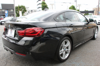 BMW 4シリーズ 420i ｸﾞﾗﾝｸｰﾍﾟMｽﾎﾟｰﾂ 最終ﾓﾃﾞﾙ 専用LEDｽﾓｰｸﾃｰﾙ&ｴｱﾛﾘｱﾃﾞｨﾌｭｰｻﾞｰ NEWﾙｰﾑﾐﾗｰ 追従ACC ﾚｰﾝC警告 LEDﾍｯﾄﾞﾗｲﾄ&ﾃｰﾙ ｼｰﾄﾋｰﾀｰ ﾀｯﾁ画面HDDﾅﾋﾞTV 液晶ﾒｰﾀｰ 衝突軽減ﾌﾞﾚｰｷ 車線逸脱警告 歩行者警告 Bｶﾒﾗ Bluetooth接続 ﾊﾟﾄﾞﾙｼﾌﾄ 2年保証