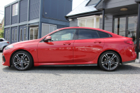 BMW 2シリーズ 218d ｸﾞﾗﾝｸｰﾍﾟMｽﾎﾟｰﾂ EDJOY+ ﾌﾟﾗｽP 1ｵﾅ ﾊﾟﾉﾗﾏｻﾝR ﾏｸﾞﾏﾚｯﾄﾞﾚｻﾞｰ ｼｰﾄﾋｰﾀｰ&ﾗﾝﾊﾞｰｻﾎﾟｰﾄ 燃費21.3km/L 追従ACC LEDﾍｯﾄﾞﾗｲﾄ ｲﾙﾐﾎﾞｽﾄﾝﾄﾘﾑ ﾀｯﾁ画面HDDﾅﾋﾞApplecarplay Pｱｼｽﾄ 後退ｱｼｽﾄ 2年保証