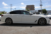 BMW 5シリーズ 523d Xdrive Mｽﾎﾟｰﾂ ｴﾃﾞｨｼｮﾝｼﾞｮｲﾌﾟﾗｽ 後期 1ｵ-ﾅ ﾋｰﾀｰ黒革 LEDﾍｯﾄﾞﾗｲﾄ ｵｰﾄﾊｲﾋﾞｰﾑ 360度ｶﾒﾗ BMWﾗｲﾌﾞｺｯｸﾋﾟｯﾄ ﾀｯﾁ画面HDDﾅﾋﾞｱｯﾌﾟﾙｶｰﾌﾟﾚｲ 追従ACC HUD 電動ﾄﾗﾝｸ ｱｲﾊﾞｯﾊｻｽ 2年保証