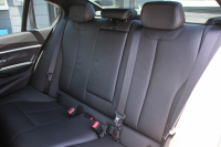 BMW 3シリーズ 320i Mｽﾎﾟｰﾂ 最終ﾓﾃﾞﾙ 新ｴﾝｼﾞﾝ ﾋｰﾀｰ黒革 LEDﾍｯﾄﾞﾗｲﾄ&ﾃｰﾙ NEWﾙｰﾑﾐﾗｰ 追従ACC ﾚｰﾝﾁｪﾝｼﾞ警告 ﾀｯﾁ画面対応HDDﾅﾋﾞBluetooth接続 Bｶﾒﾗ ﾊﾟﾄﾞﾙｼﾌﾄ 衝突軽減ﾌﾞﾚｰｷ 車線逸脱警告 歩行者警告 2年保証